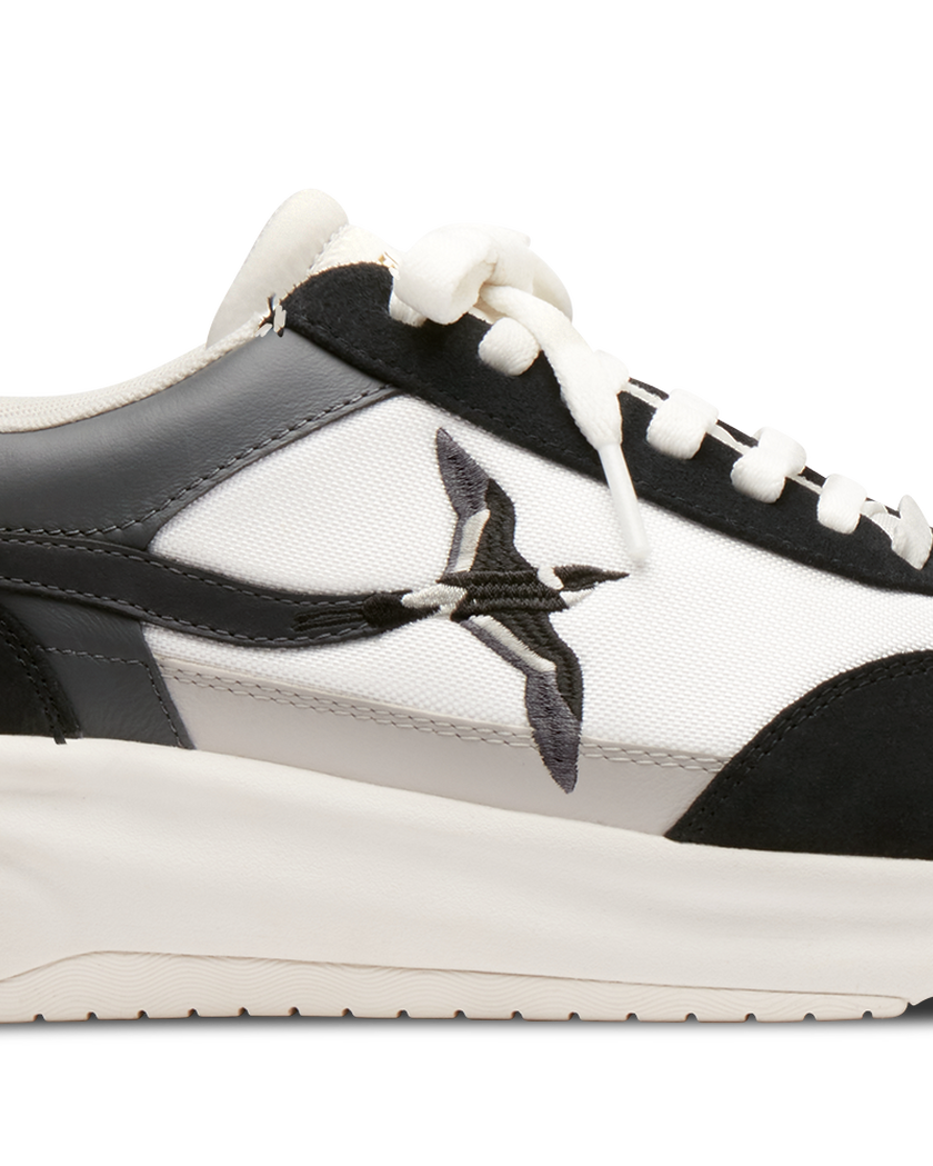 Genesis Neo Bird Runner axel arigato Genesis Neo Bird Runner White/Black
