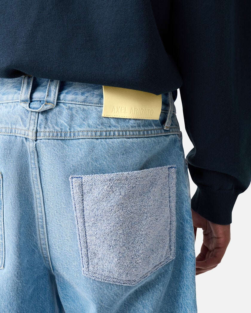 Lidia Straight Jeans axel arigato Zine Patch Jeans Light Blue
