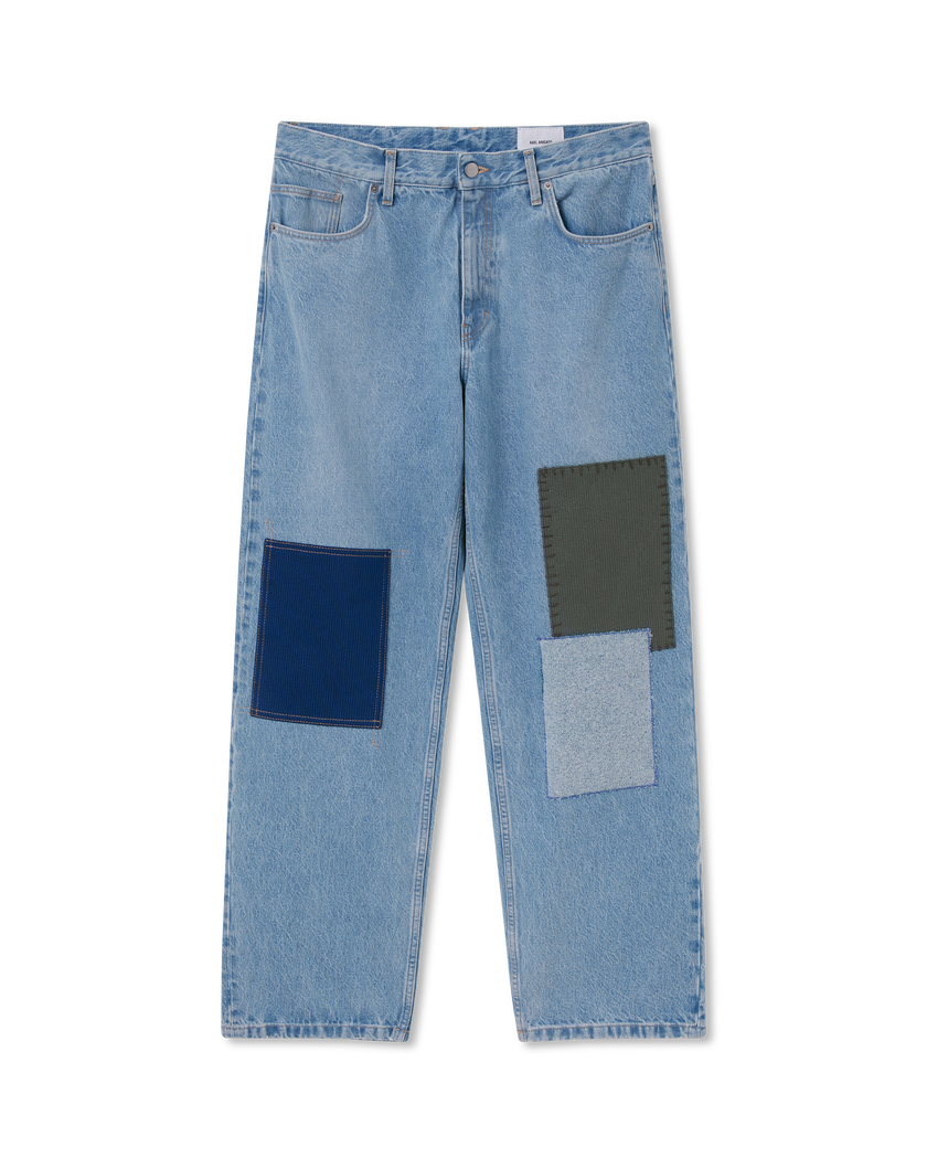 Lidia Straight Jeans axel arigato Zine Patch Jeans Light Blue