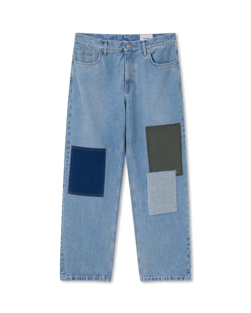 Lidia Straight Jeans axel arigato Zine Patch Jeans Light Blue