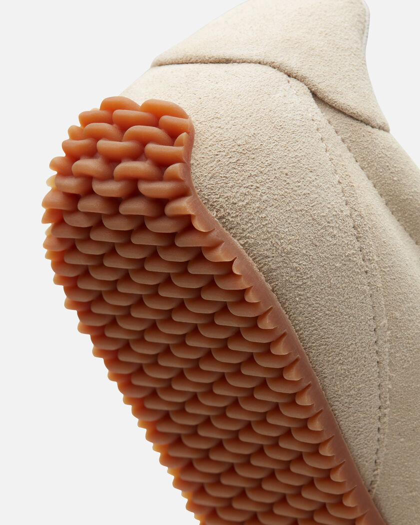 Daze Runner axel arigato Daze Runner Beige/Gum