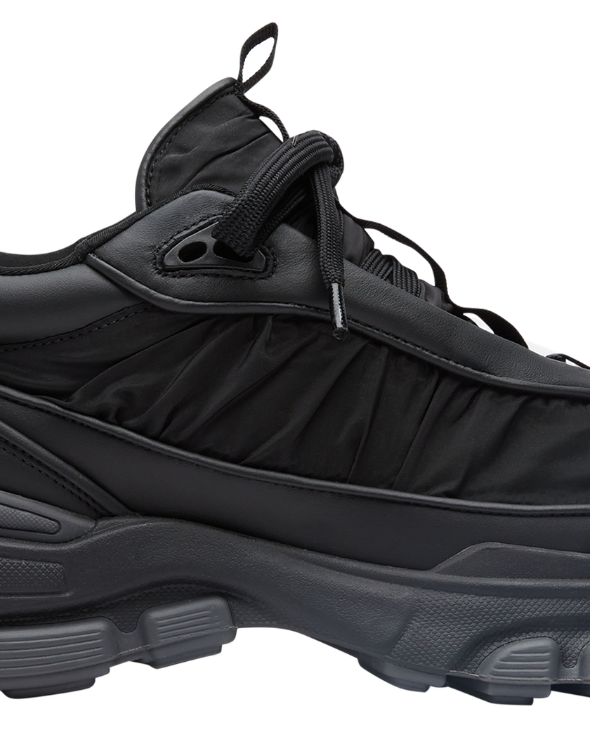 Sphere Ruche Runner axel arigato Sphere Ruche Runner Black/Off Black