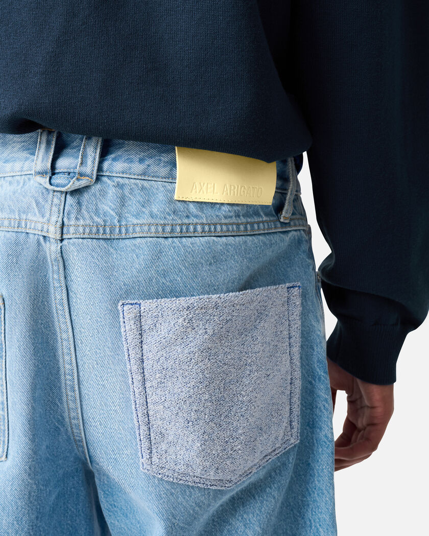 Lidia Straight Jeans axel arigato Zine Patch Jeans Light Blue